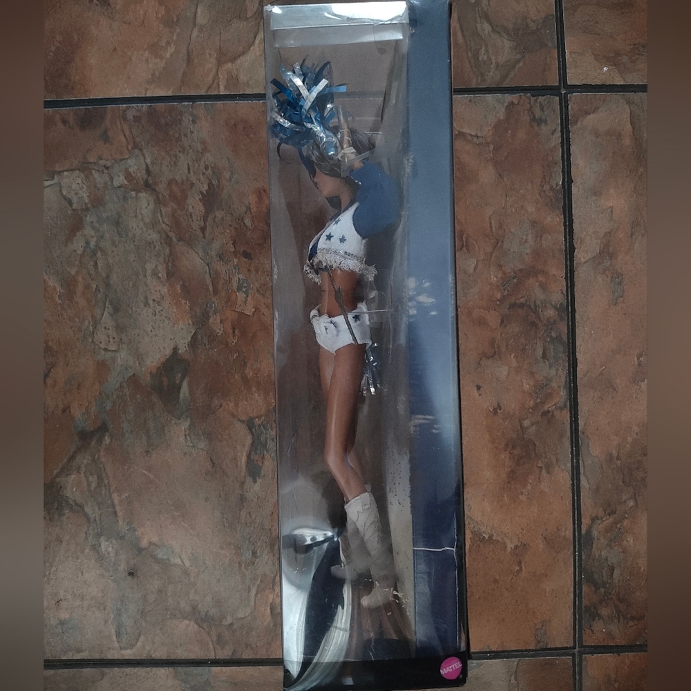 Mattel Collectors Edition Latina Dallas Cowboys Cheerleader Barbie Doll - Picture 10 of 15